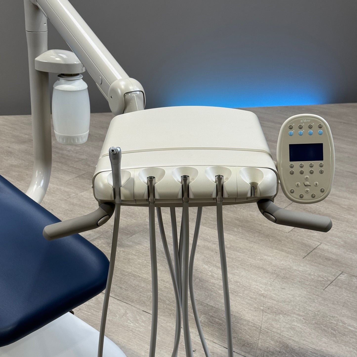 Ensemble chaise dentaire A‑dec 511R/532R