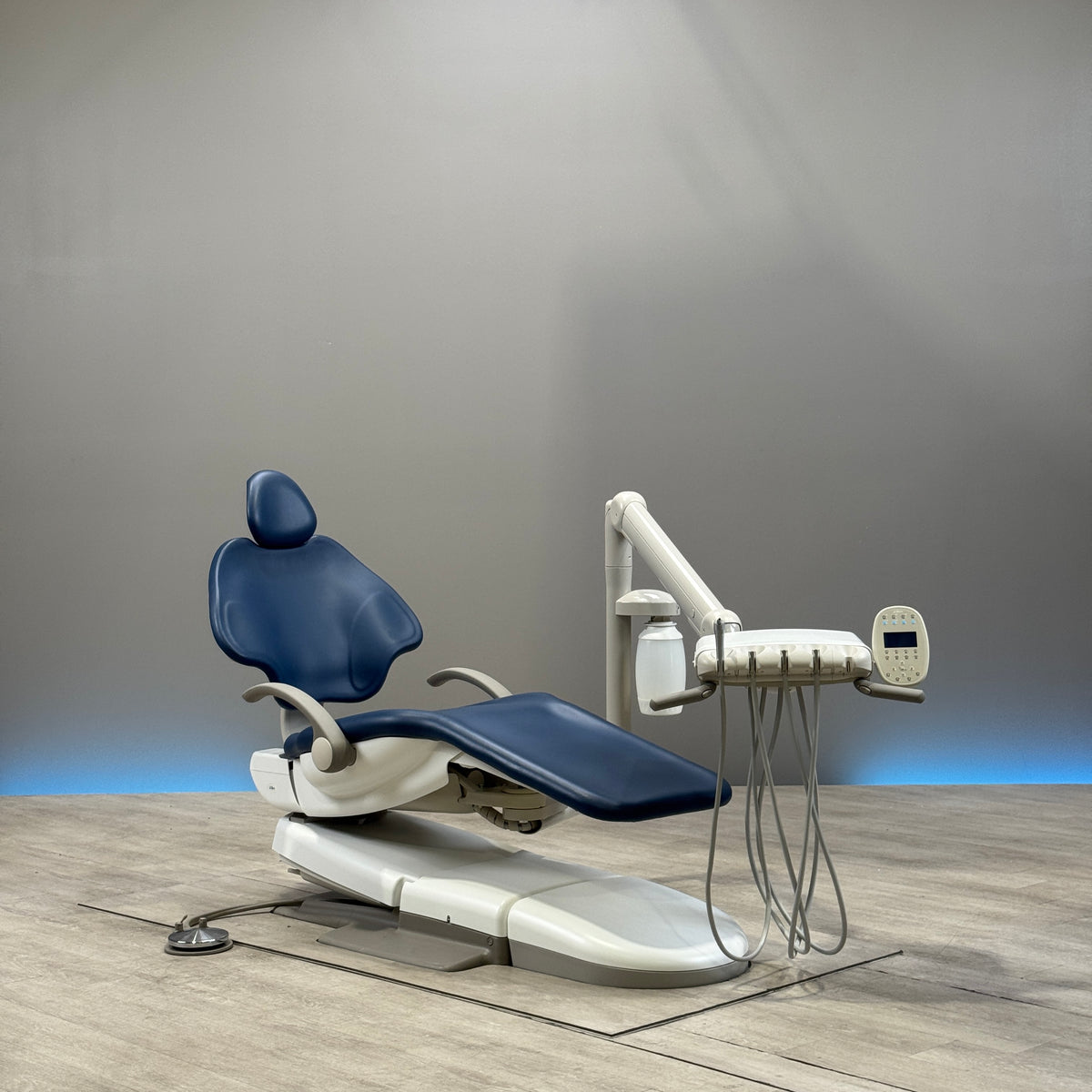 A‑dec 511R/532R Dental Chair Package