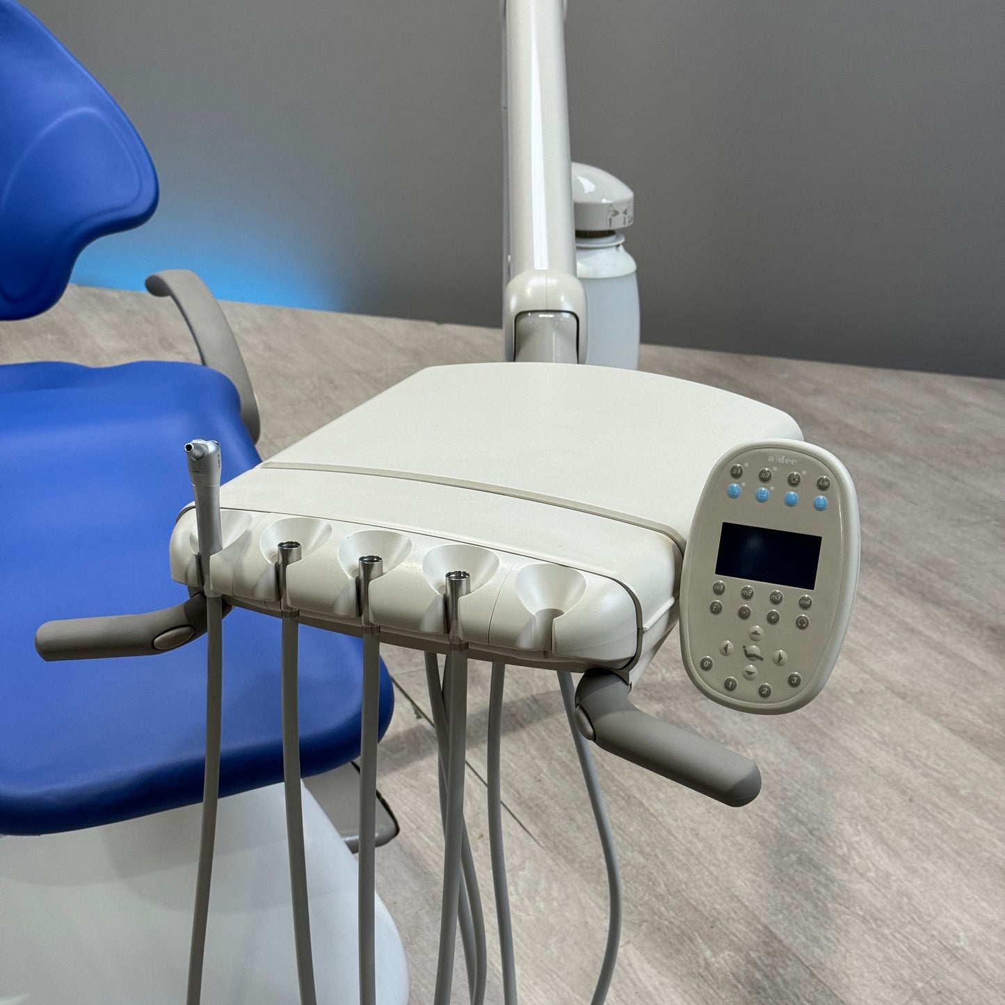 Ensemble chaise dentaire A‑dec 511R/532R