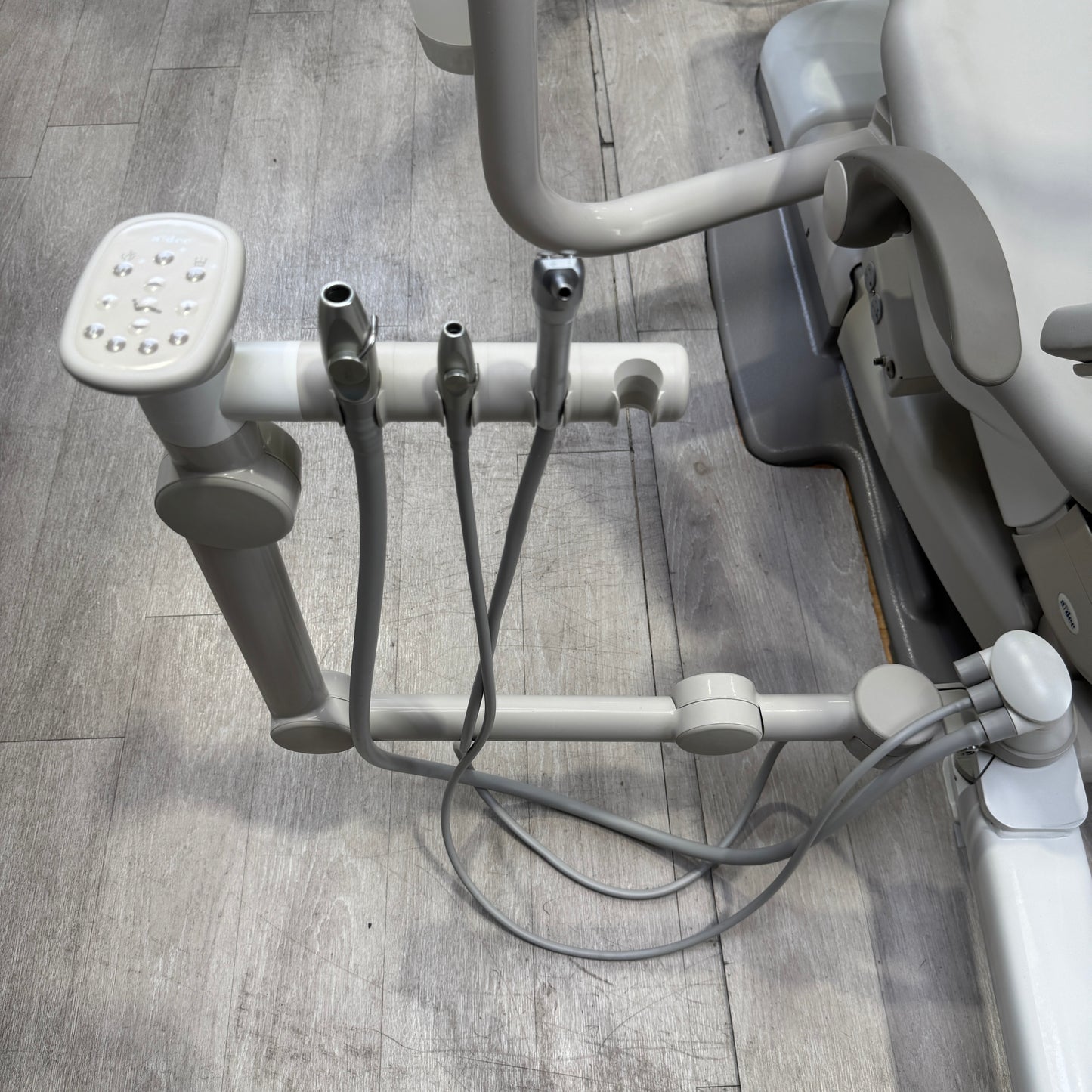 A‑dec 511R/532R Dental Chair Package