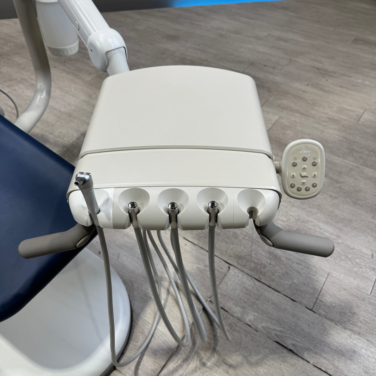 A‑dec 511R/532R Dental Chair Package
