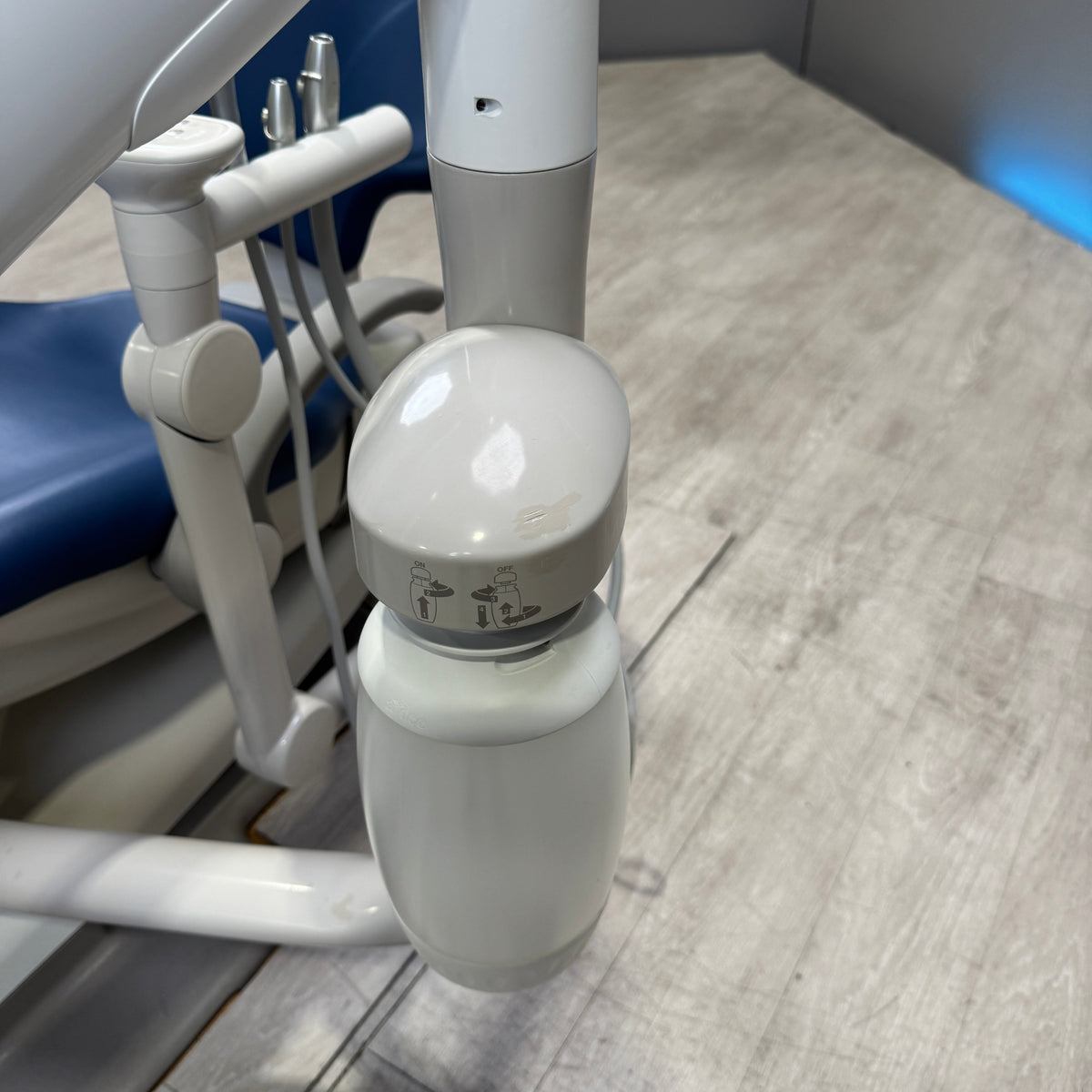 A‑dec 511R/532R Dental Chair Package