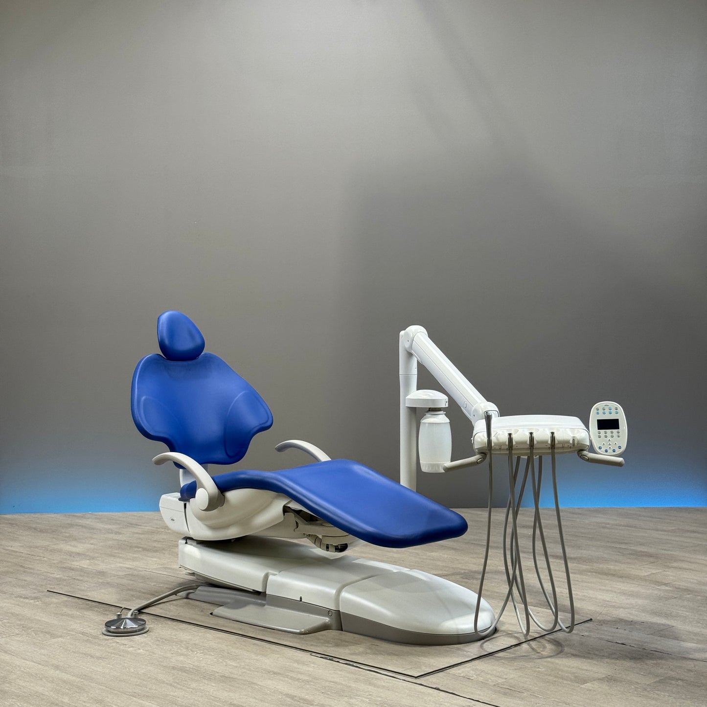 A‑dec 511R/532R Dental Chair Package