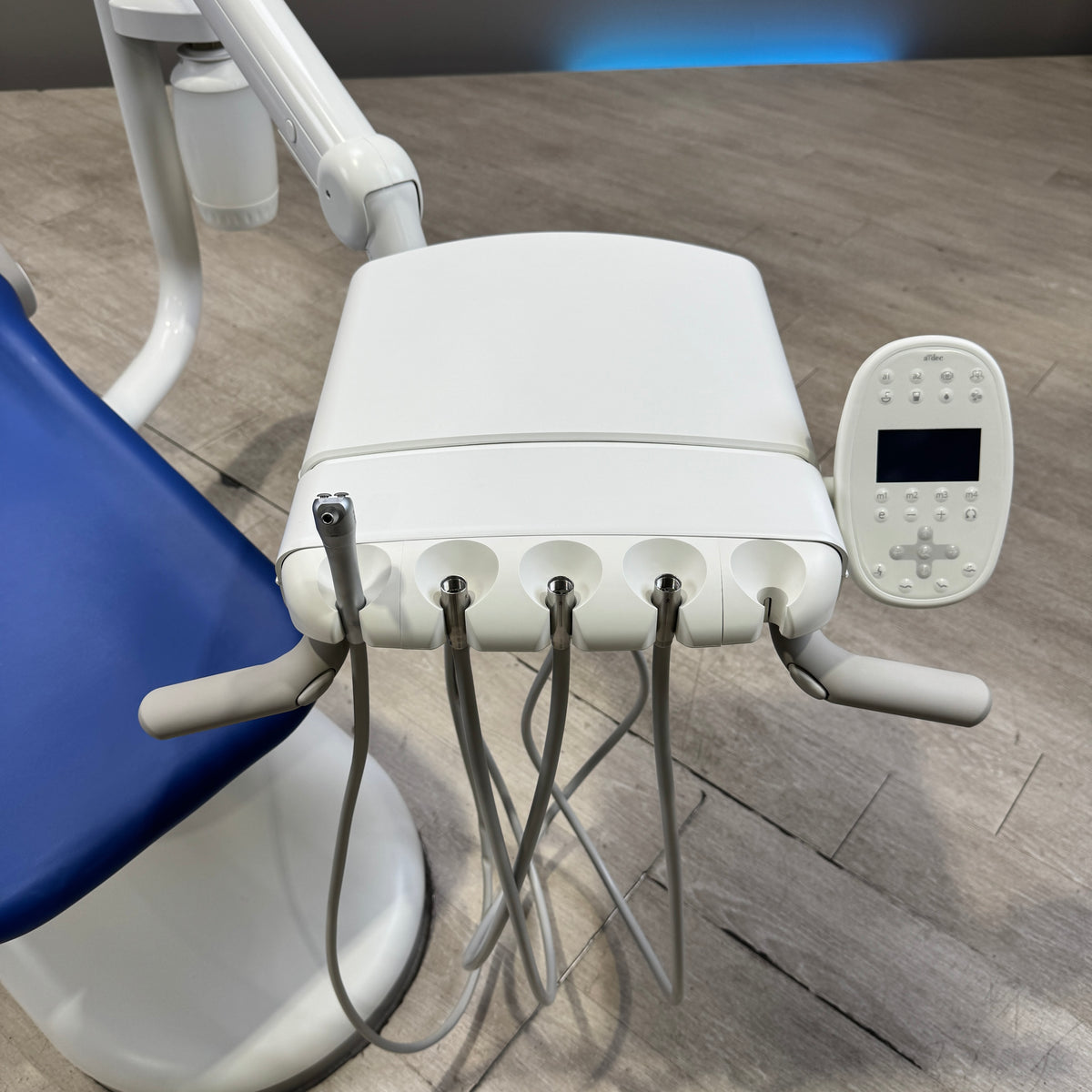 A‑dec 511R/532R Dental Chair Package