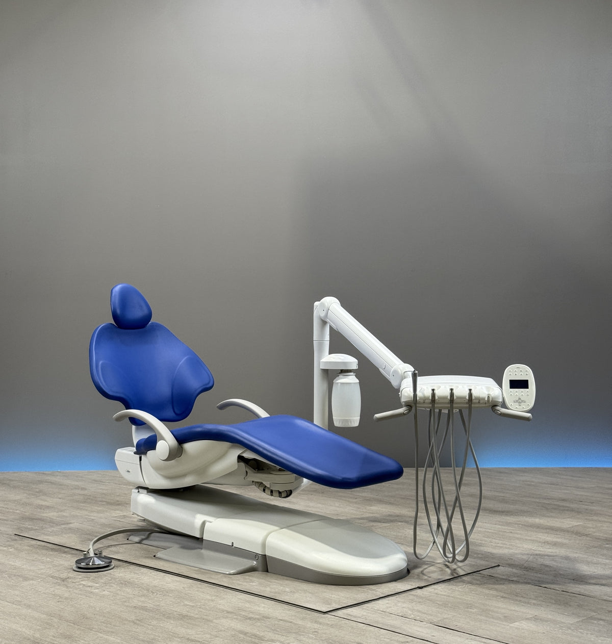 A‑dec 511R/532R Dental Chair Package