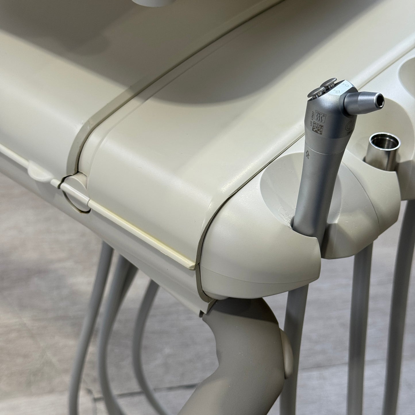 A‑dec 511R/532R Dental Chair Package