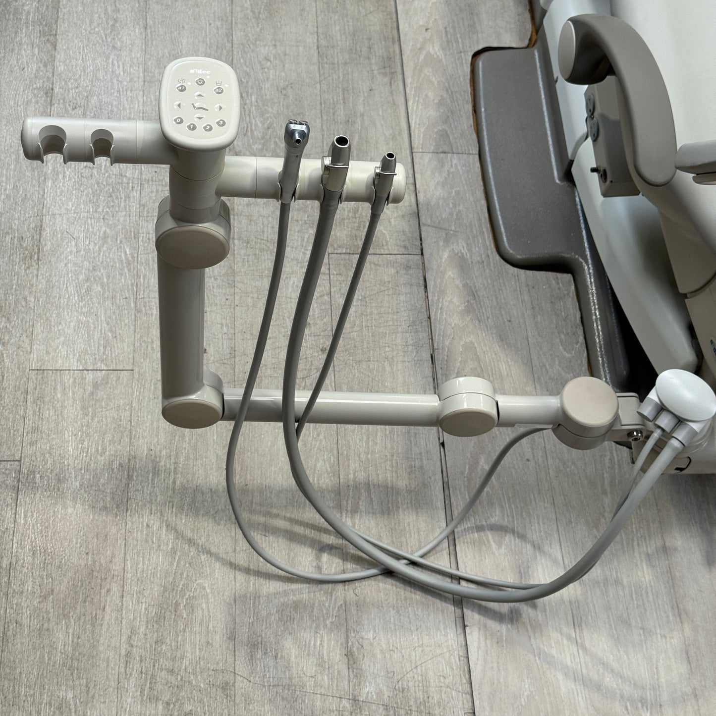 A‑dec 511R/532R Dental Chair Package