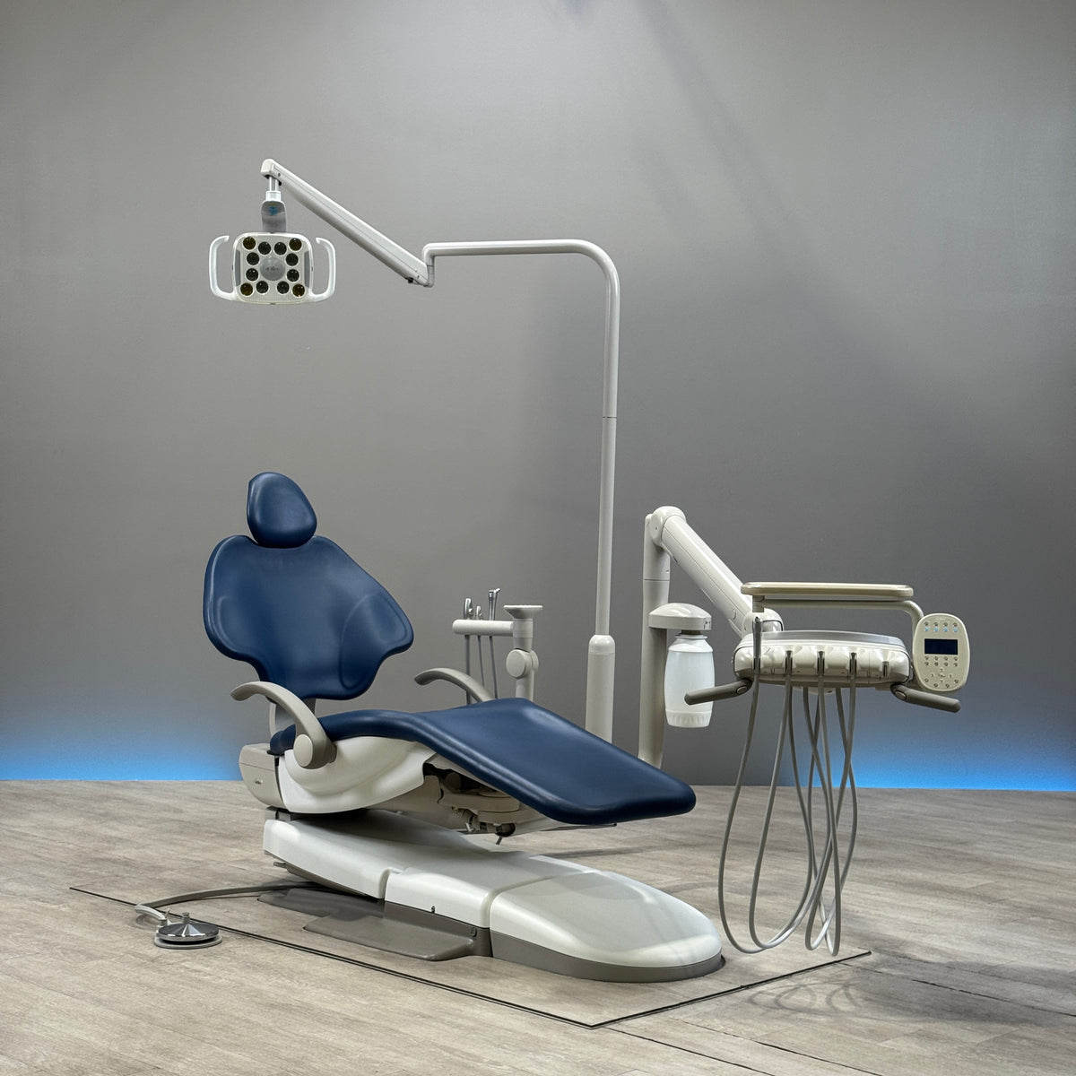 A‑dec 511R/532R Dental Chair Package