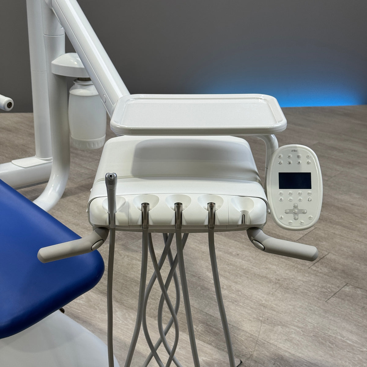 A‑dec 511R/532R Dental Chair Package