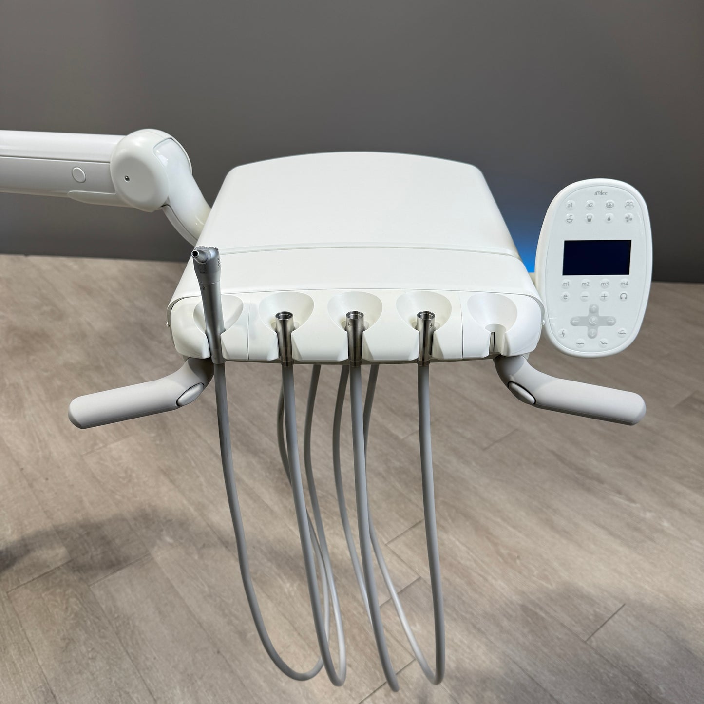 A‑dec 511R/532R Dental Chair Package