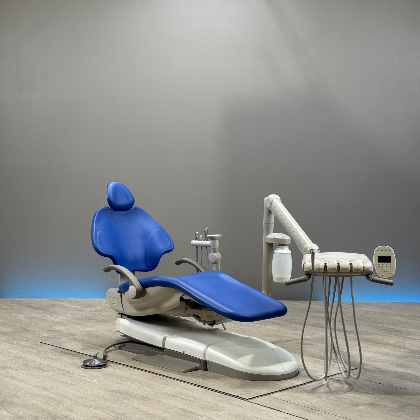 A‑dec 511R/532R Dental Chair Package