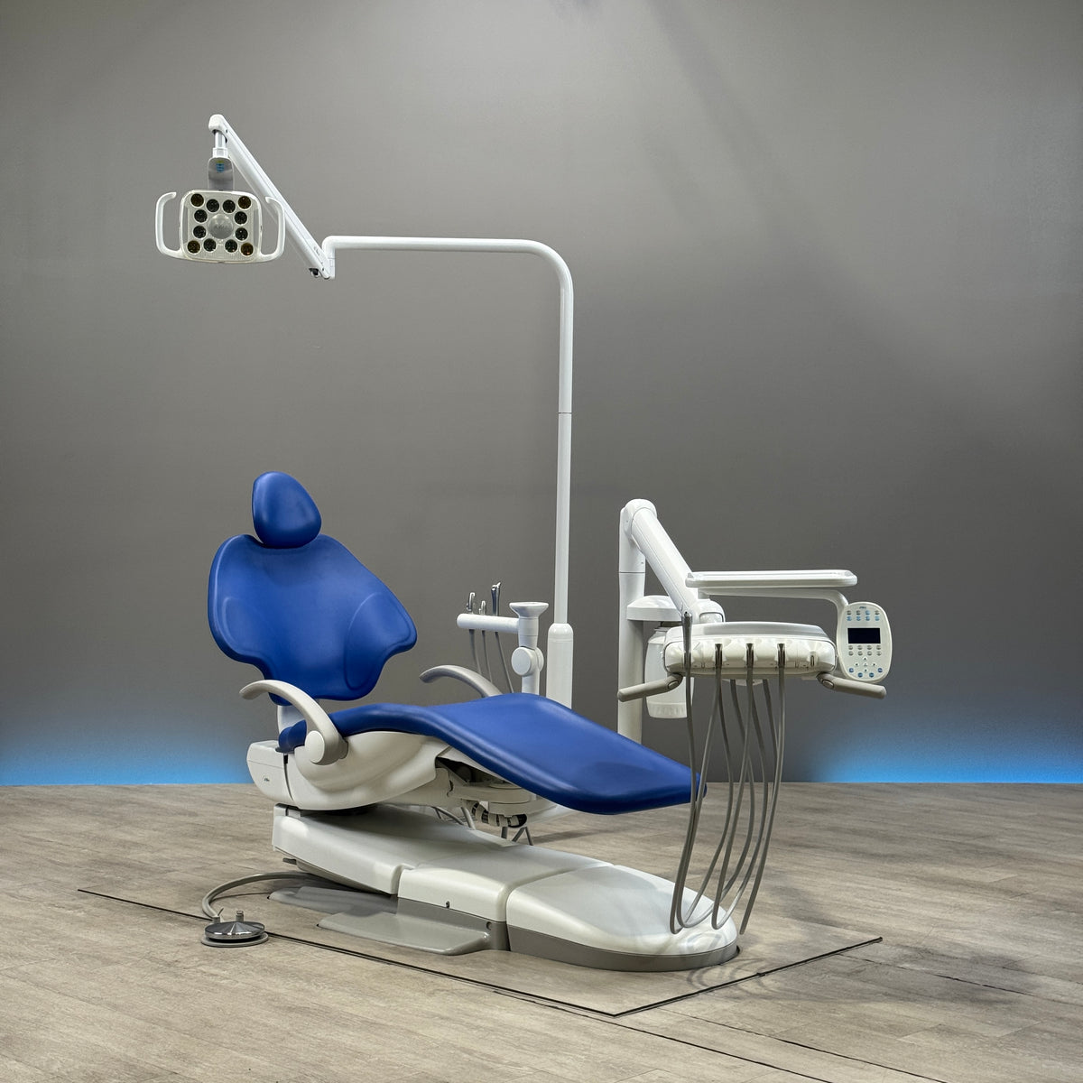 A‑dec 511R/532R Dental Chair Package