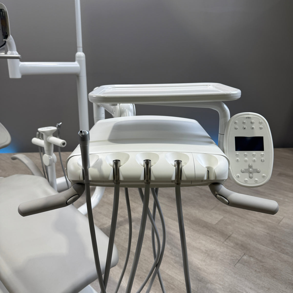 A‑dec 511R/532R Dental Chair Package