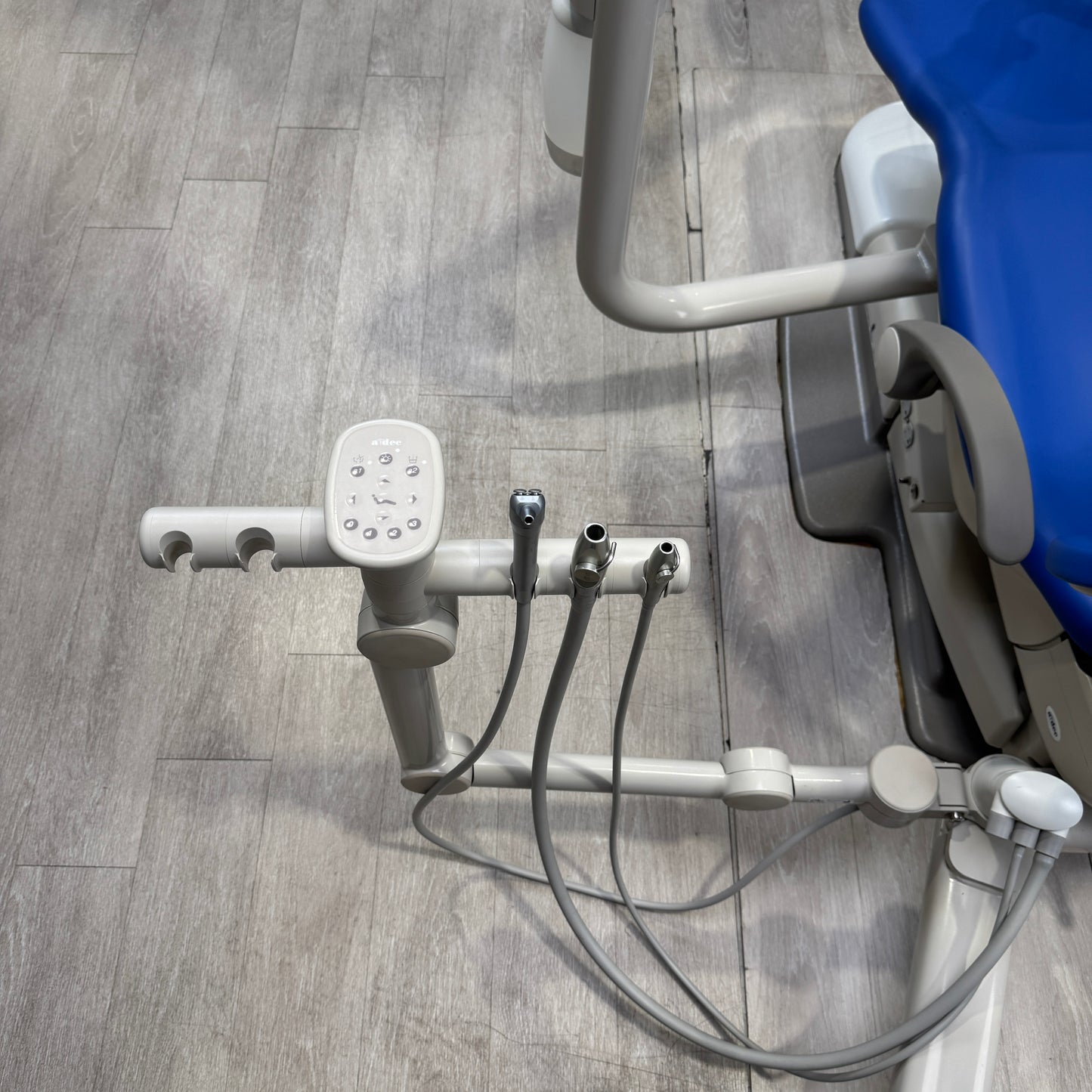 A‑dec 511R/532R Dental Chair Package