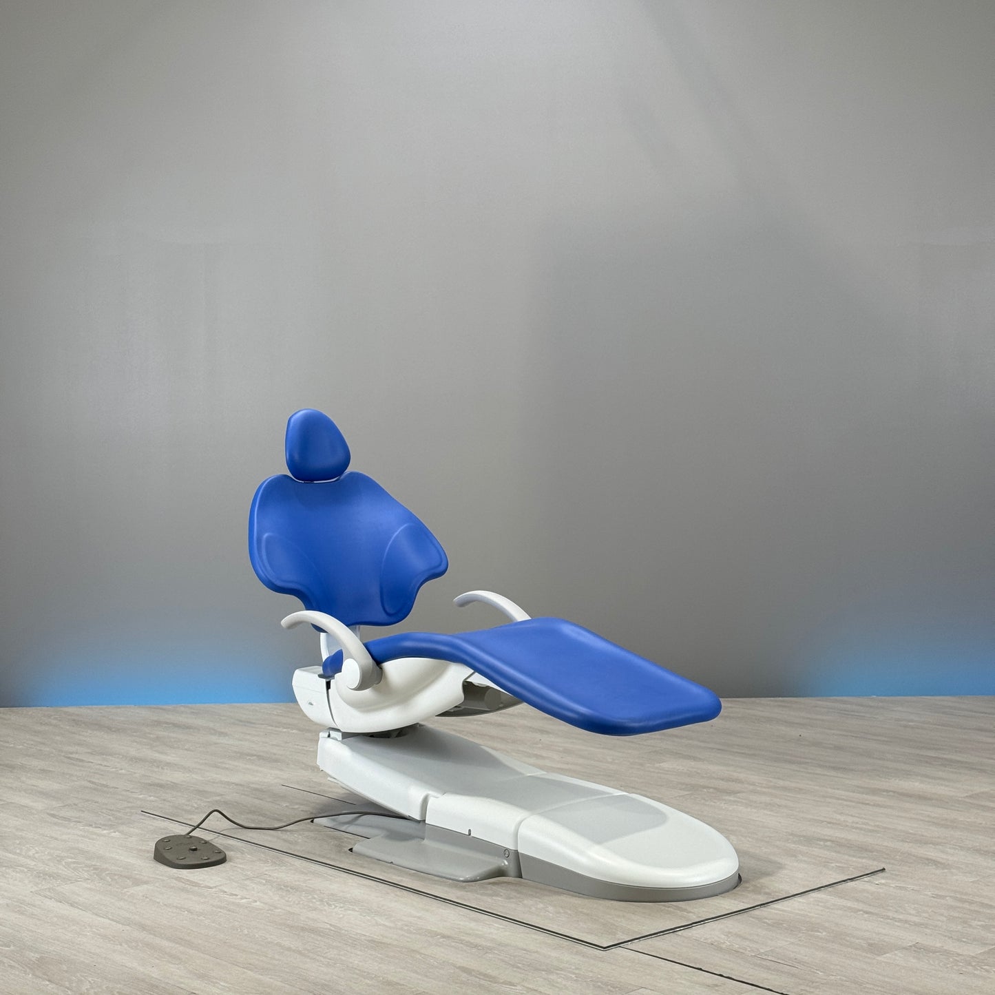 A‑dec 511R Dental Chair Package