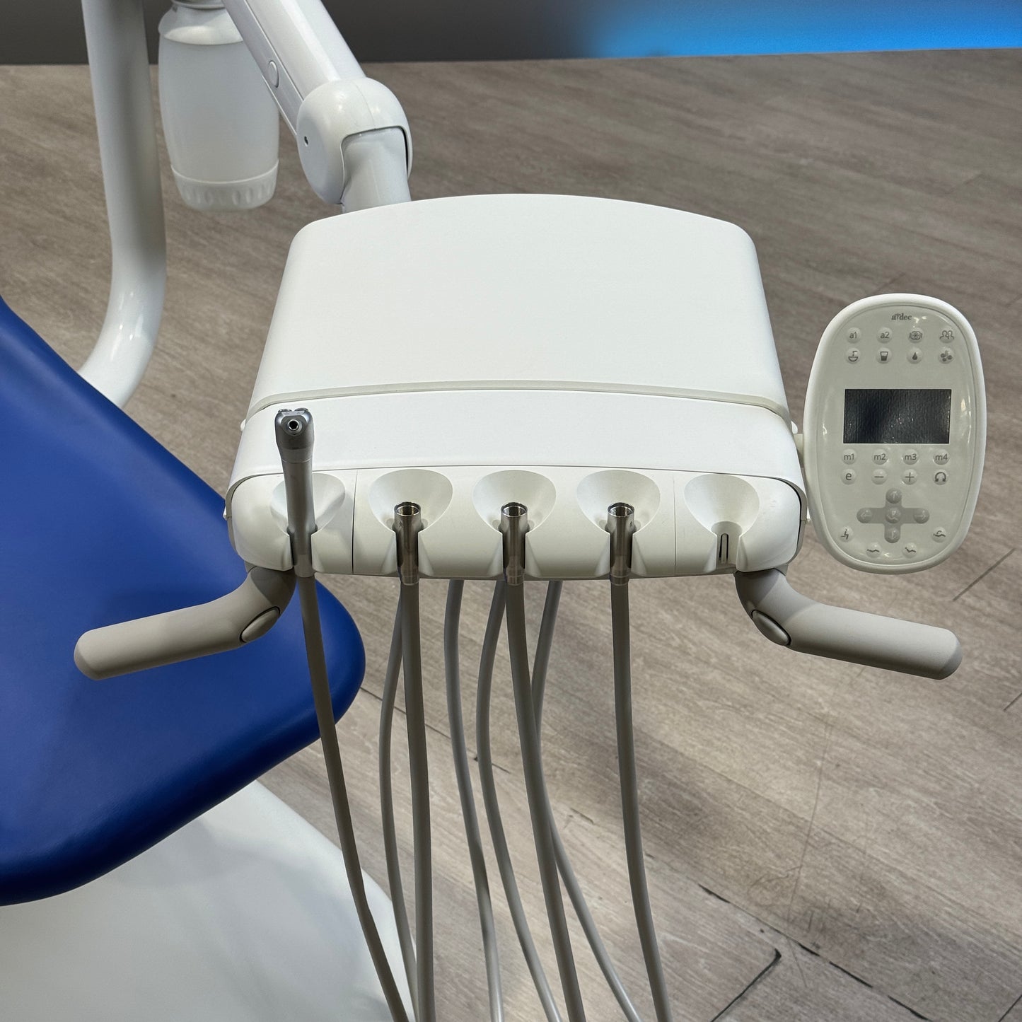 Ensemble chaise dentaire A‑dec 511R/532R