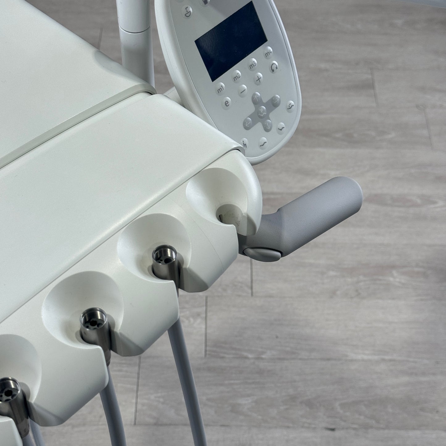 A‑dec 511R/532R Dental Chair Package