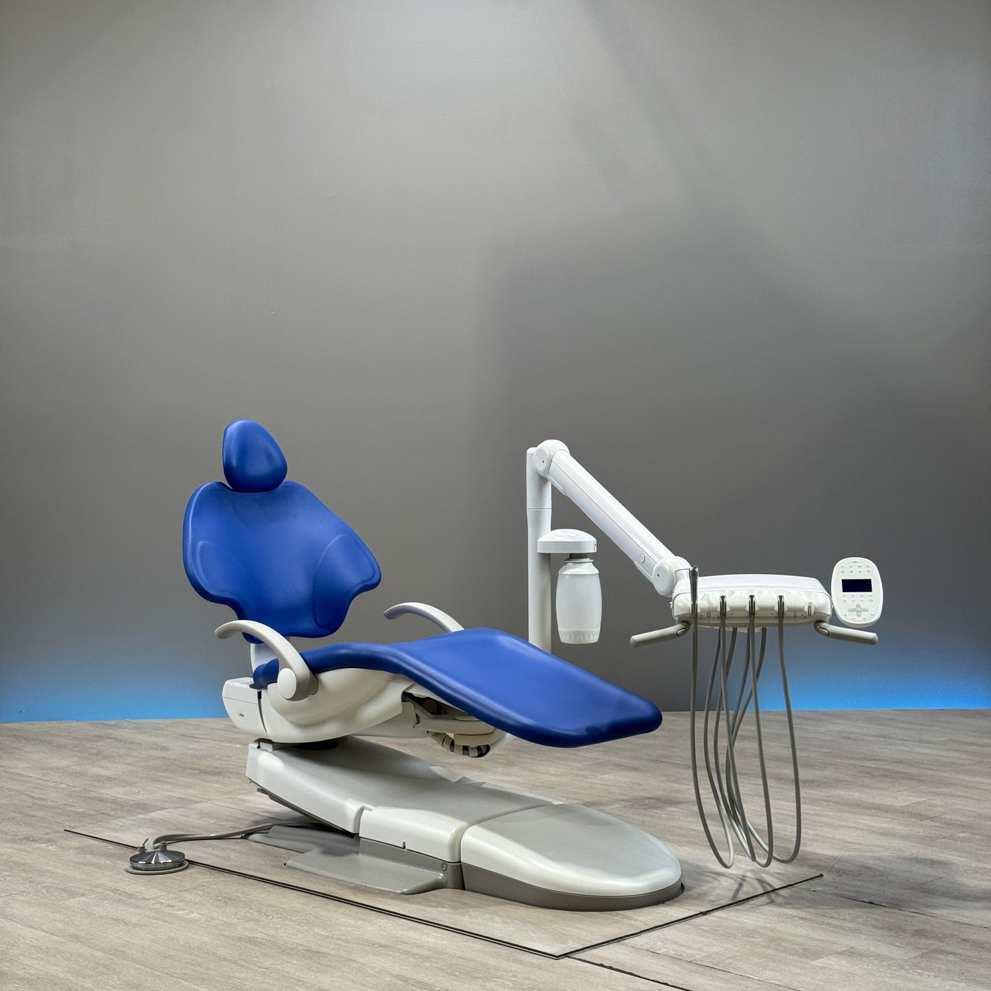 A‑dec 511R/532R Dental Chair Package