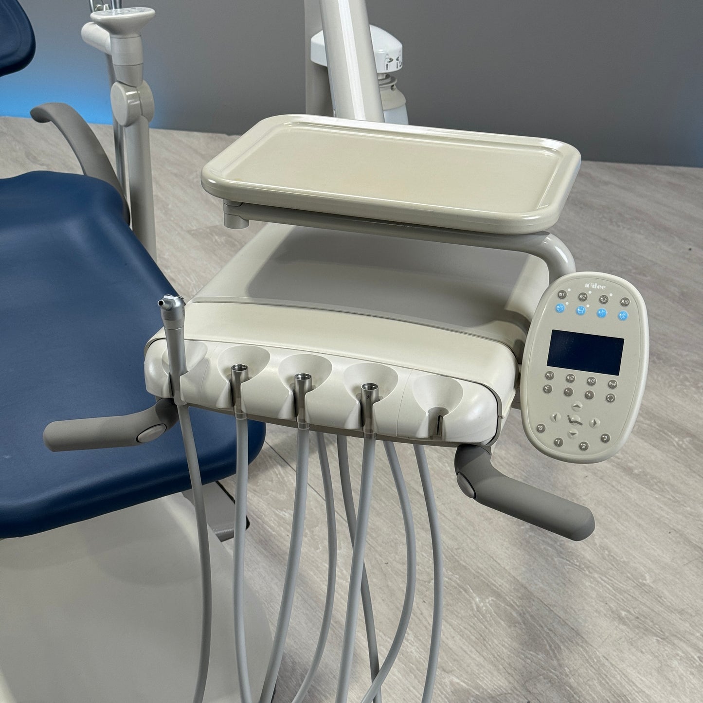 A‑dec 511R/532R Dental Chair Package