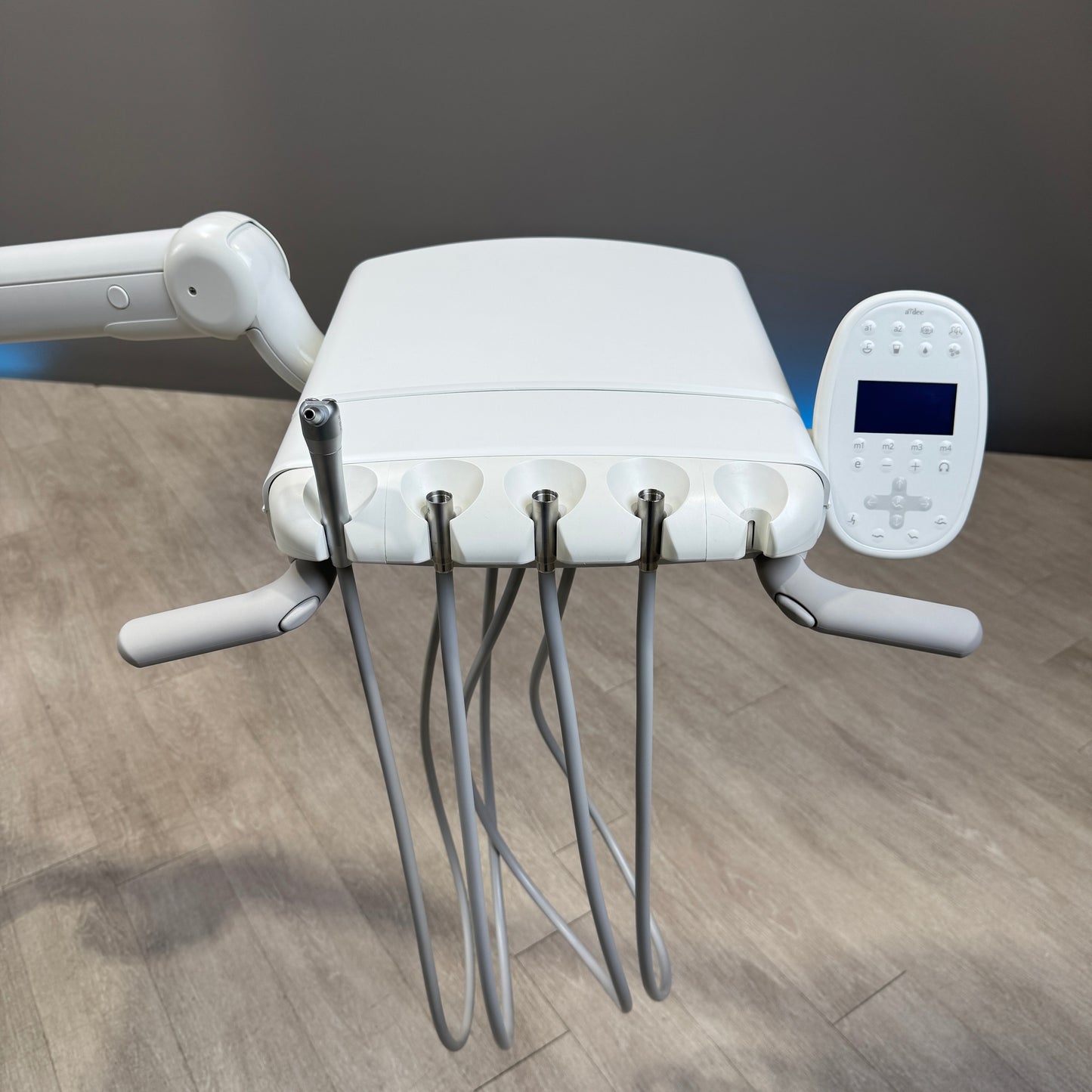 A‑dec 511R/532R Dental Chair Package