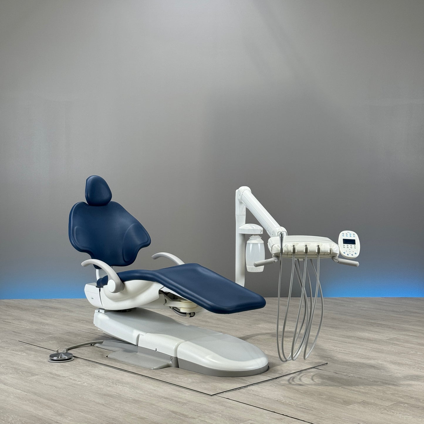 A‑dec 511R/532R Dental Chair Package