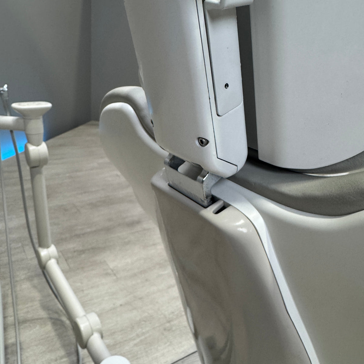 A‑dec 511R/532R Dental Chair Package