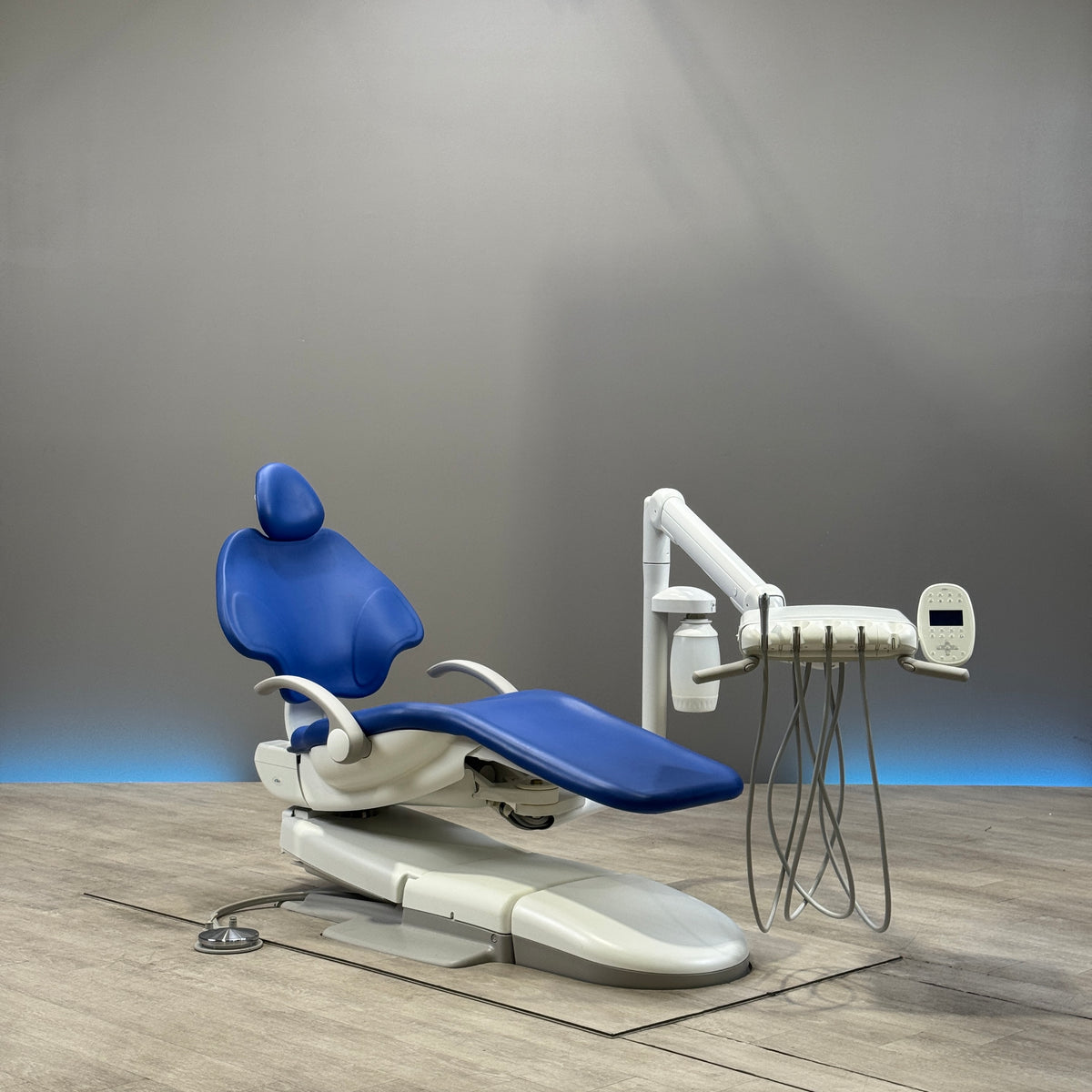 A‑dec 511R/532R Dental Chair Package