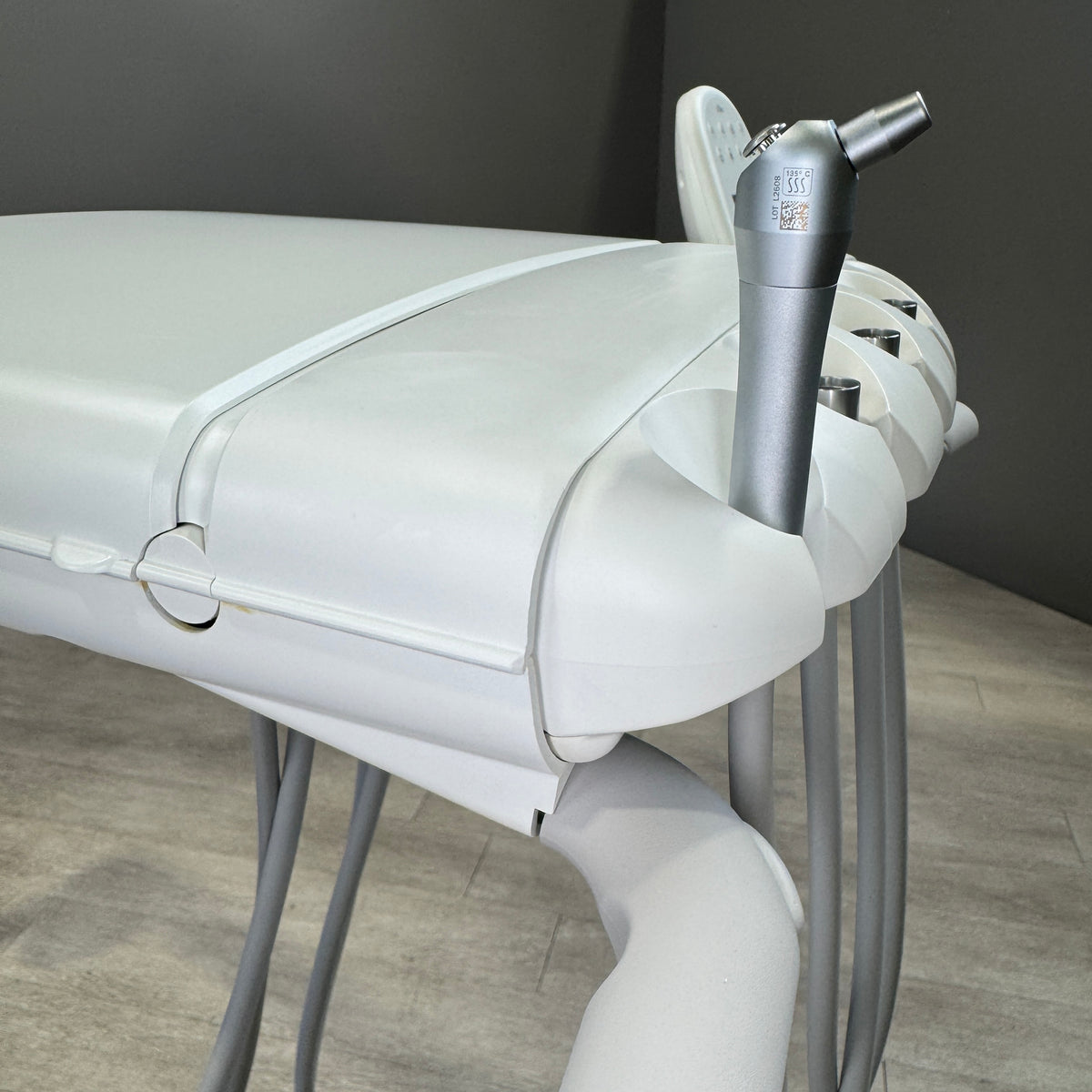 A‑dec 511R/532R Dental Chair Package