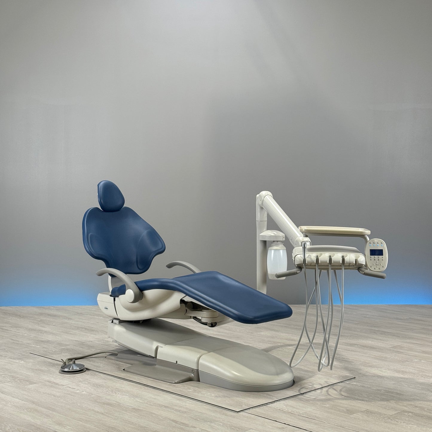 A‑dec 511R/532R Dental Chair Package