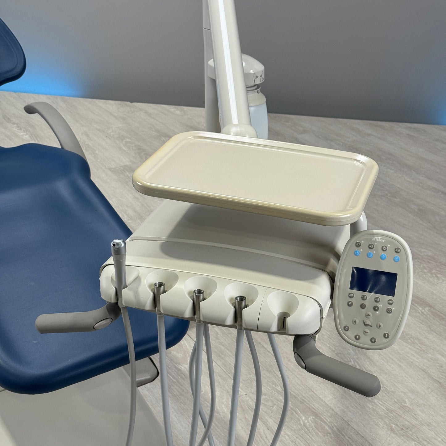 A‑dec 511R/532R Dental Chair Package