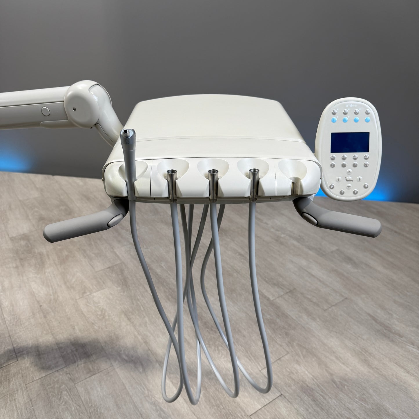 A‑dec 511R/532R Dental Chair Package