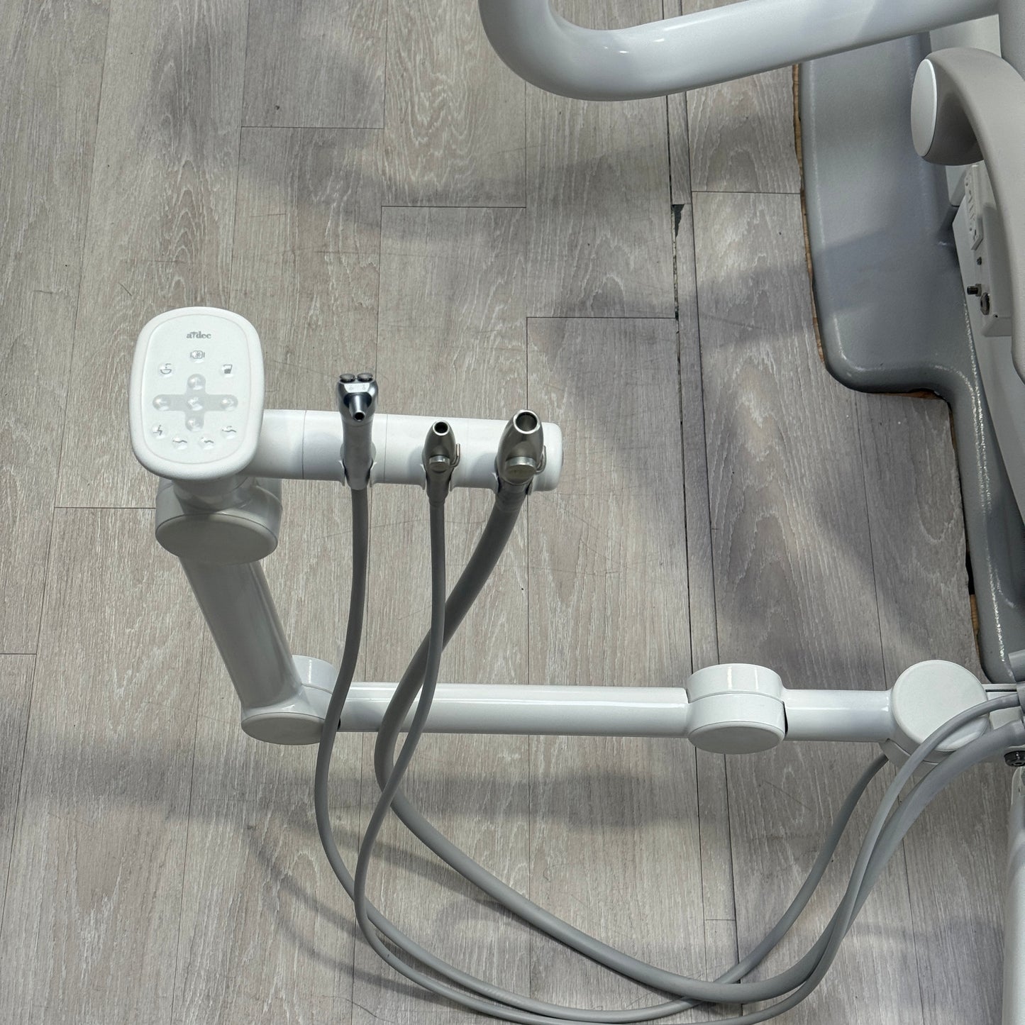 A‑dec 511R/532R Dental Chair Package