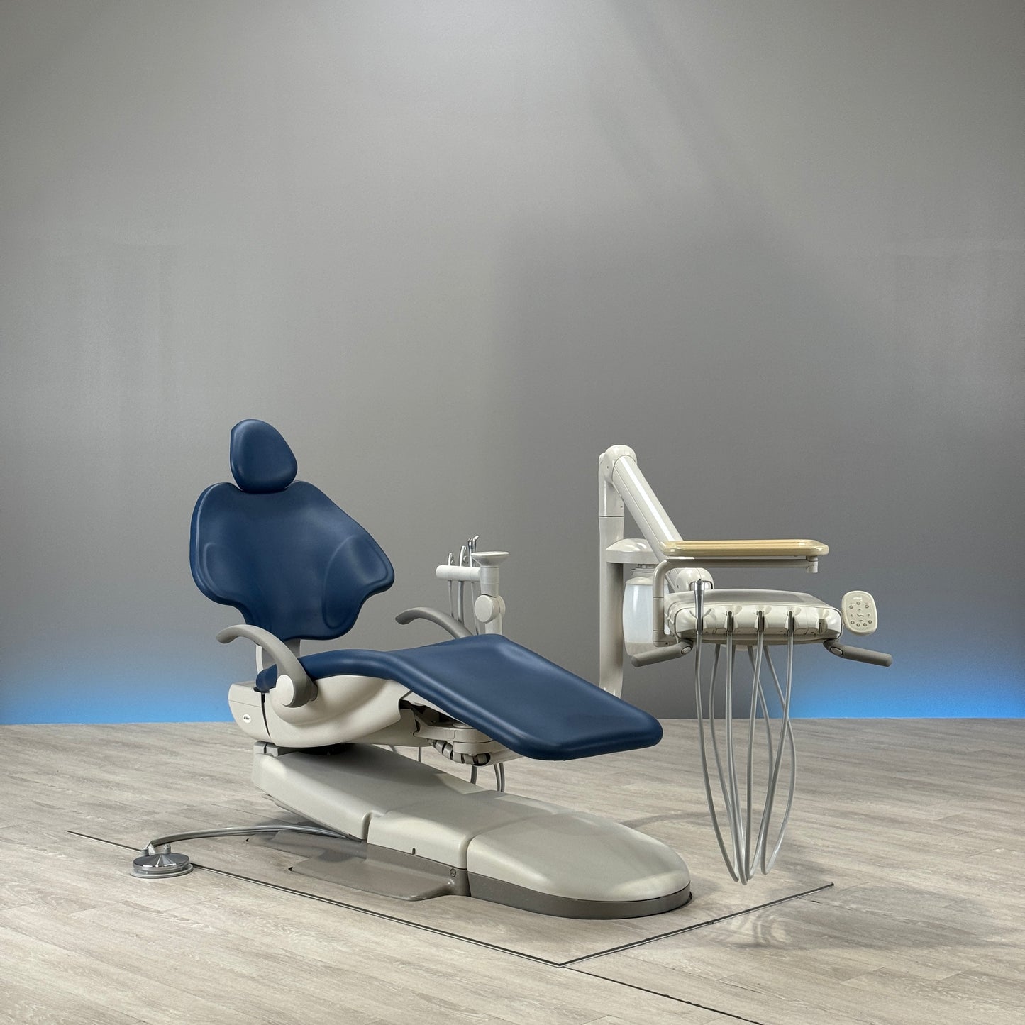 A‑dec 511R/532R Dental Chair Package