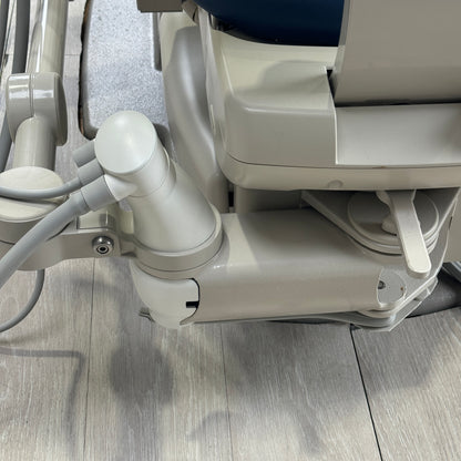 A‑dec 511R/532R Dental Chair Package