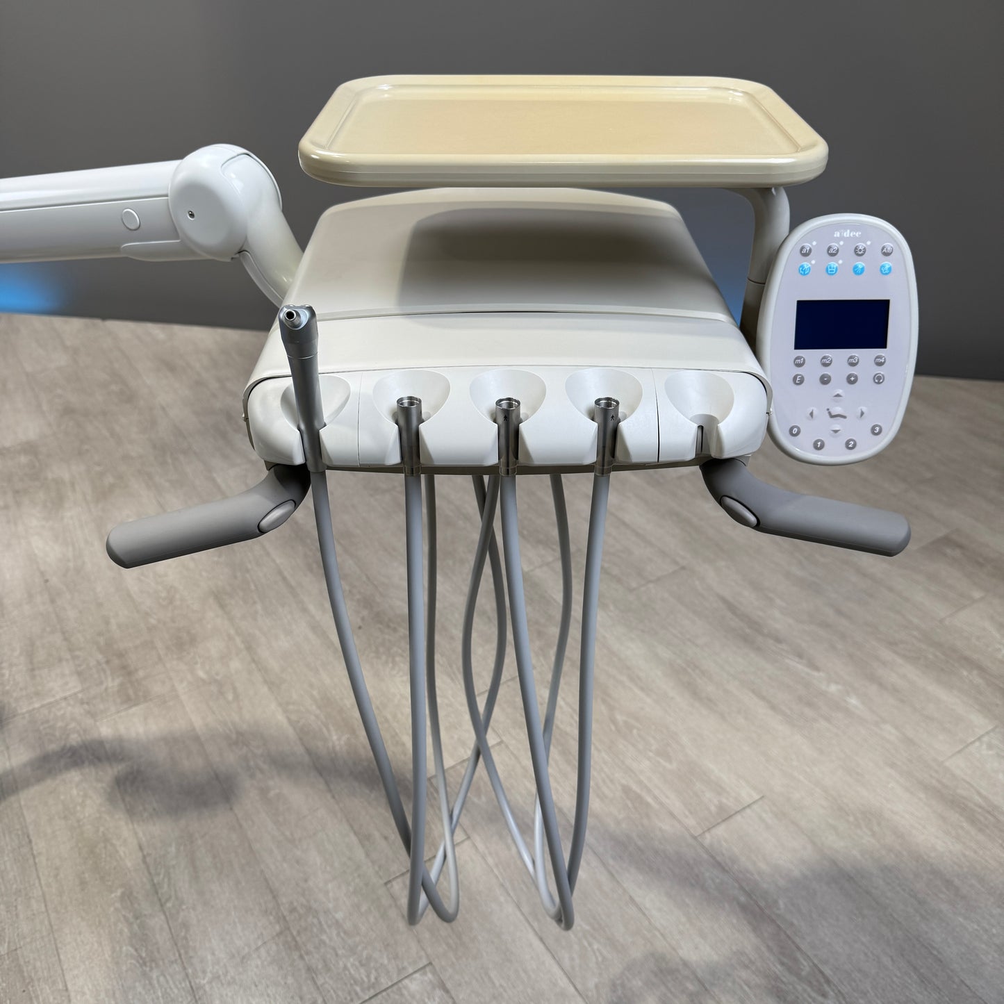 A‑dec 511R/532R Dental Chair Package