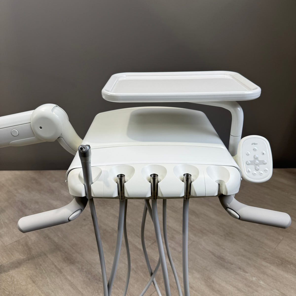 A‑dec 511R/532R Dental Chair Package