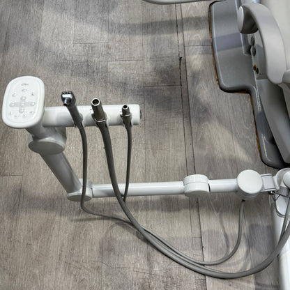 A‑dec 511R/532R Dental Chair Package