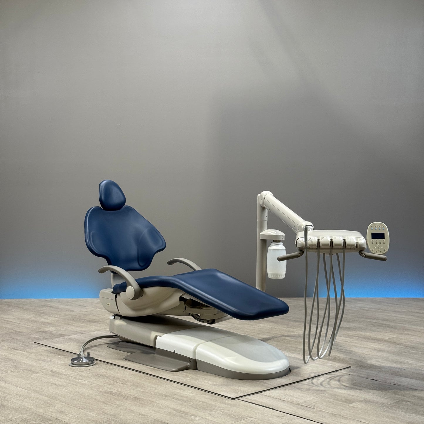 A‑dec 511R/532R Dental Chair Package