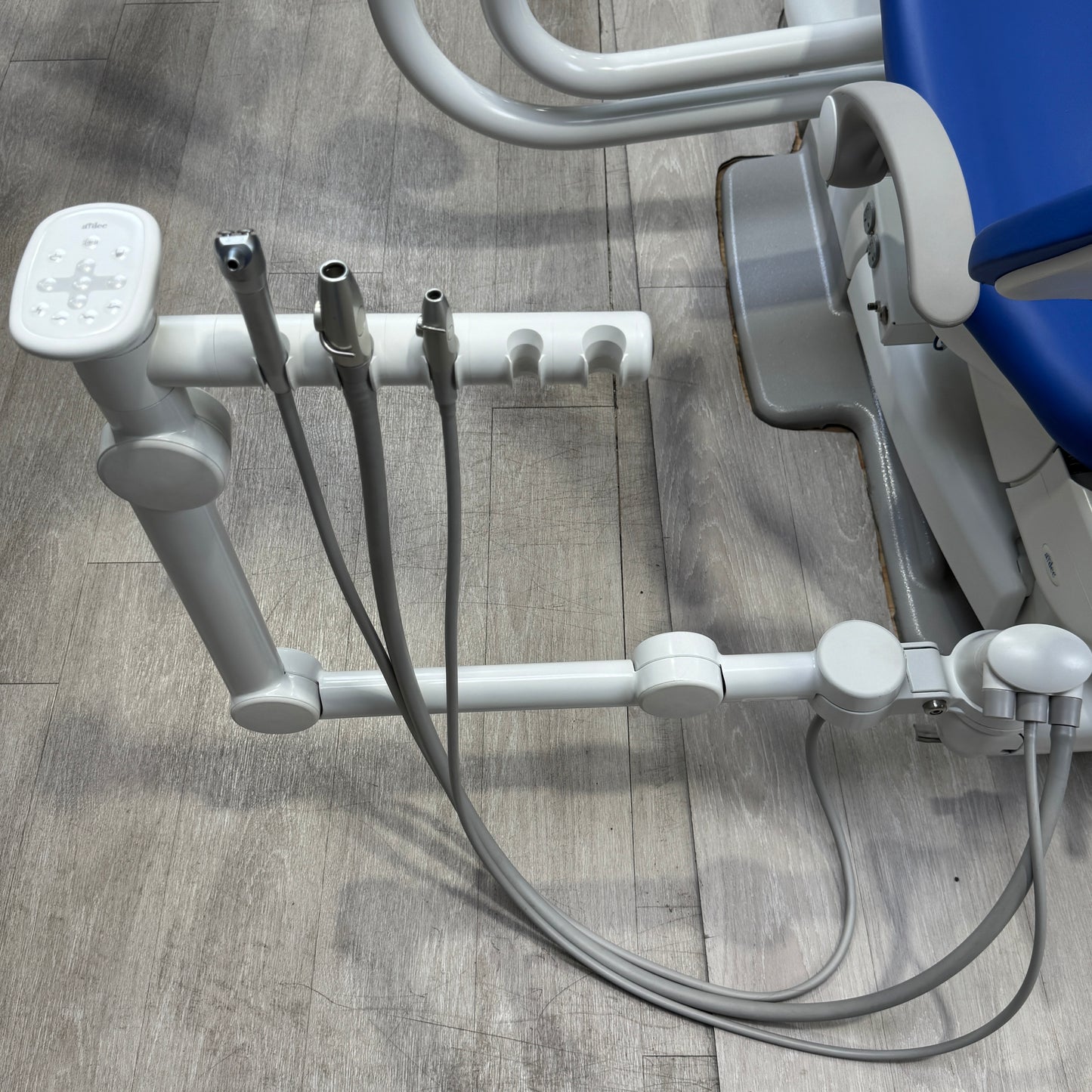 A‑dec 511R/332R Dental Chair Package