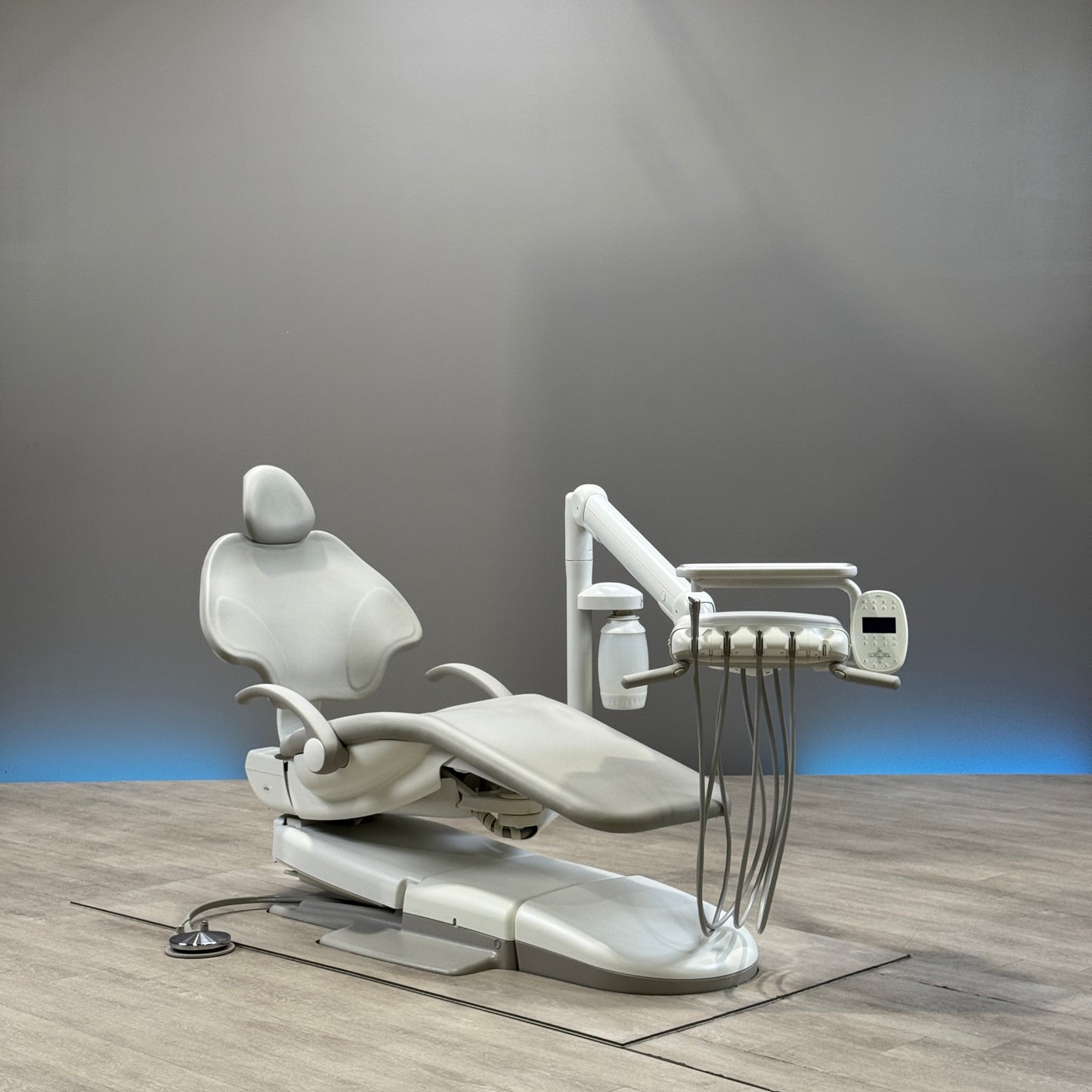 A‑dec 511R/532R Dental Chair Package