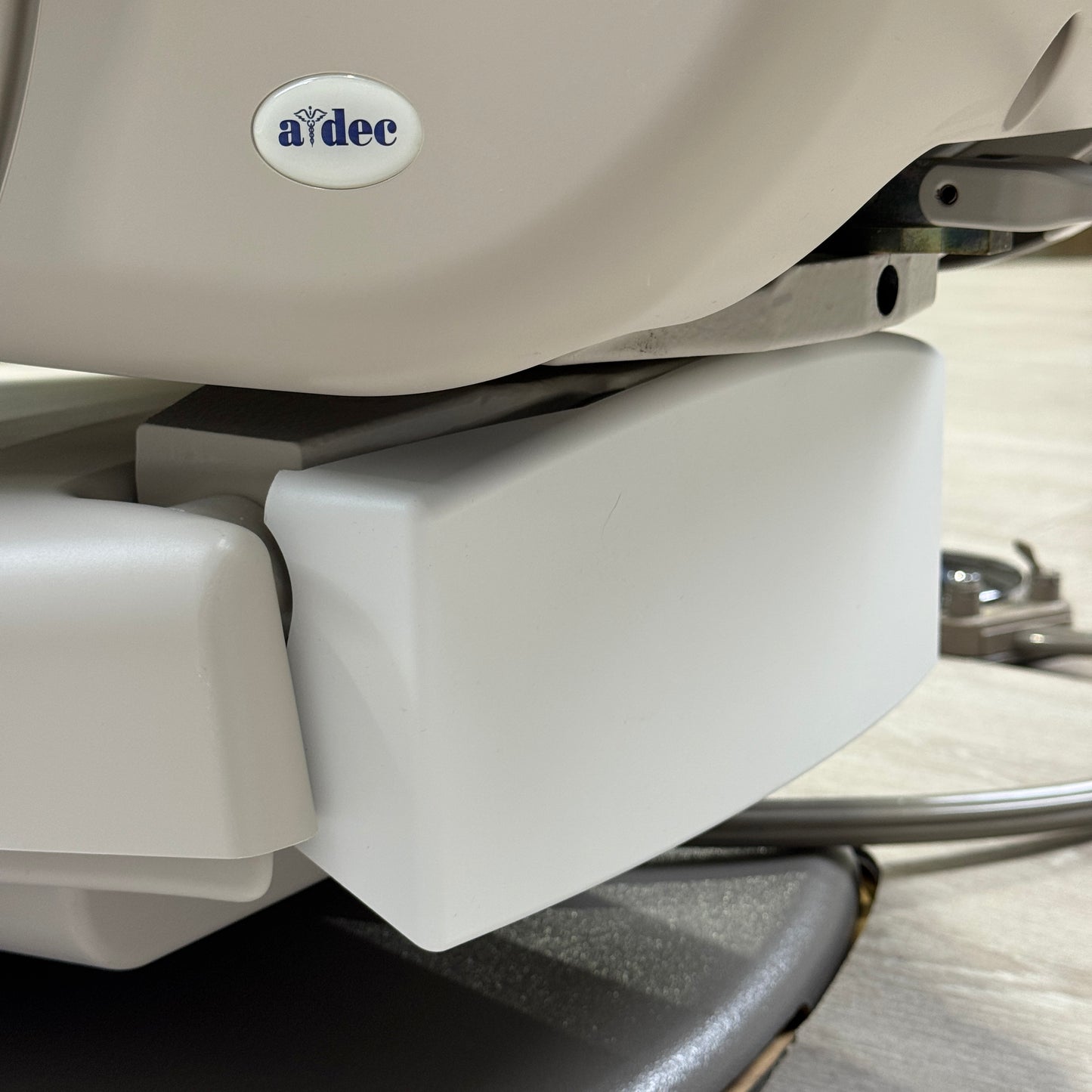 A‑dec 511R/532R Dental Chair Package