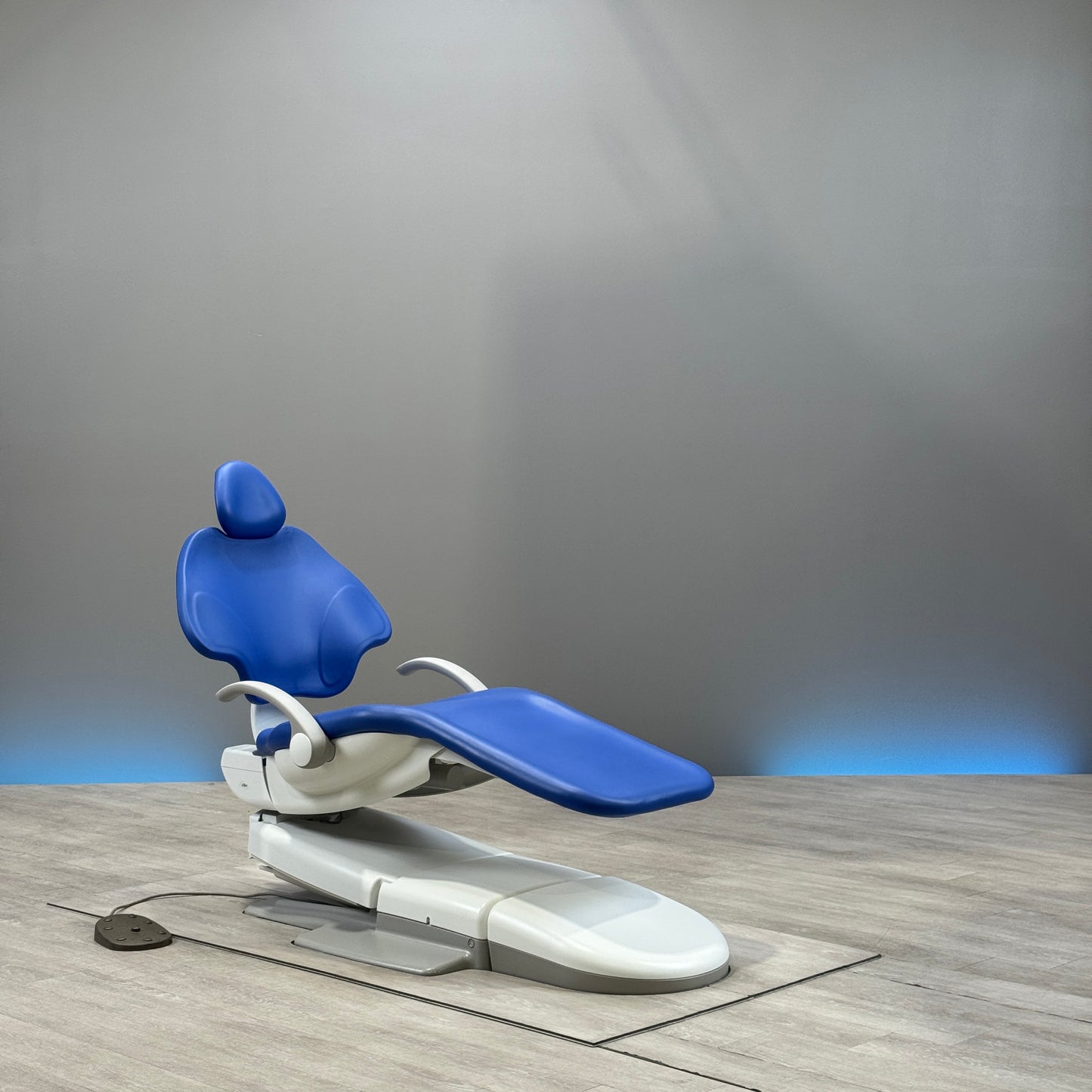A‑dec 511R Dental Chair Package