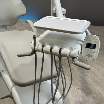 A‑dec 511R/532R Dental Chair Package