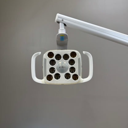 Ensemble chaise dentaire A‑dec 511R/332R