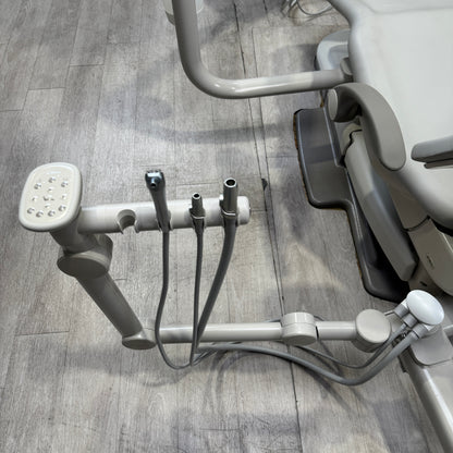 A‑dec 511R/532R Dental Chair Package