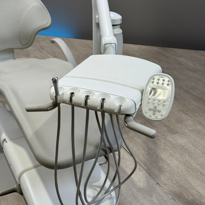 A‑dec 511R/532R Dental Chair Package