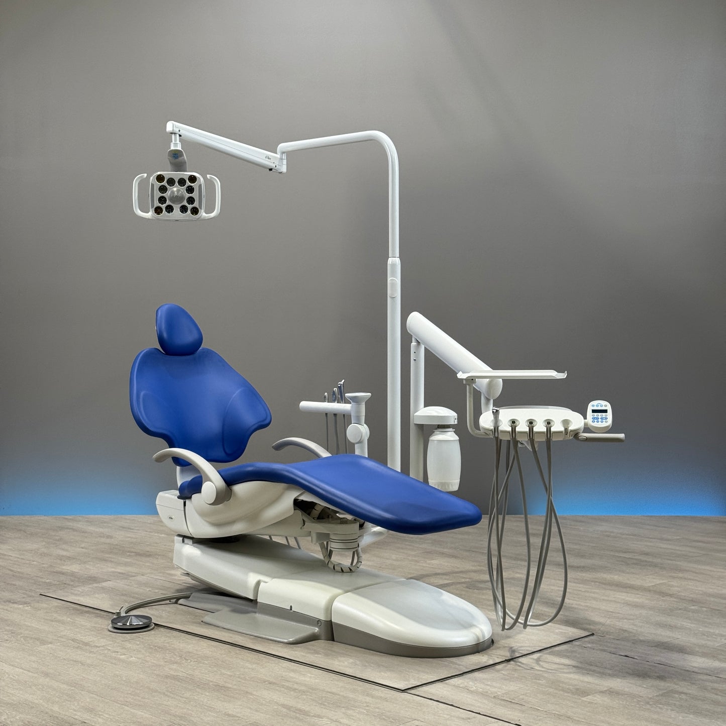 A‑dec 511R/332R Dental Chair Package