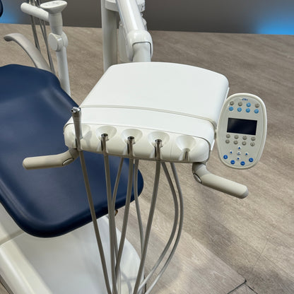 A‑dec 511R/532R Dental Chair Package