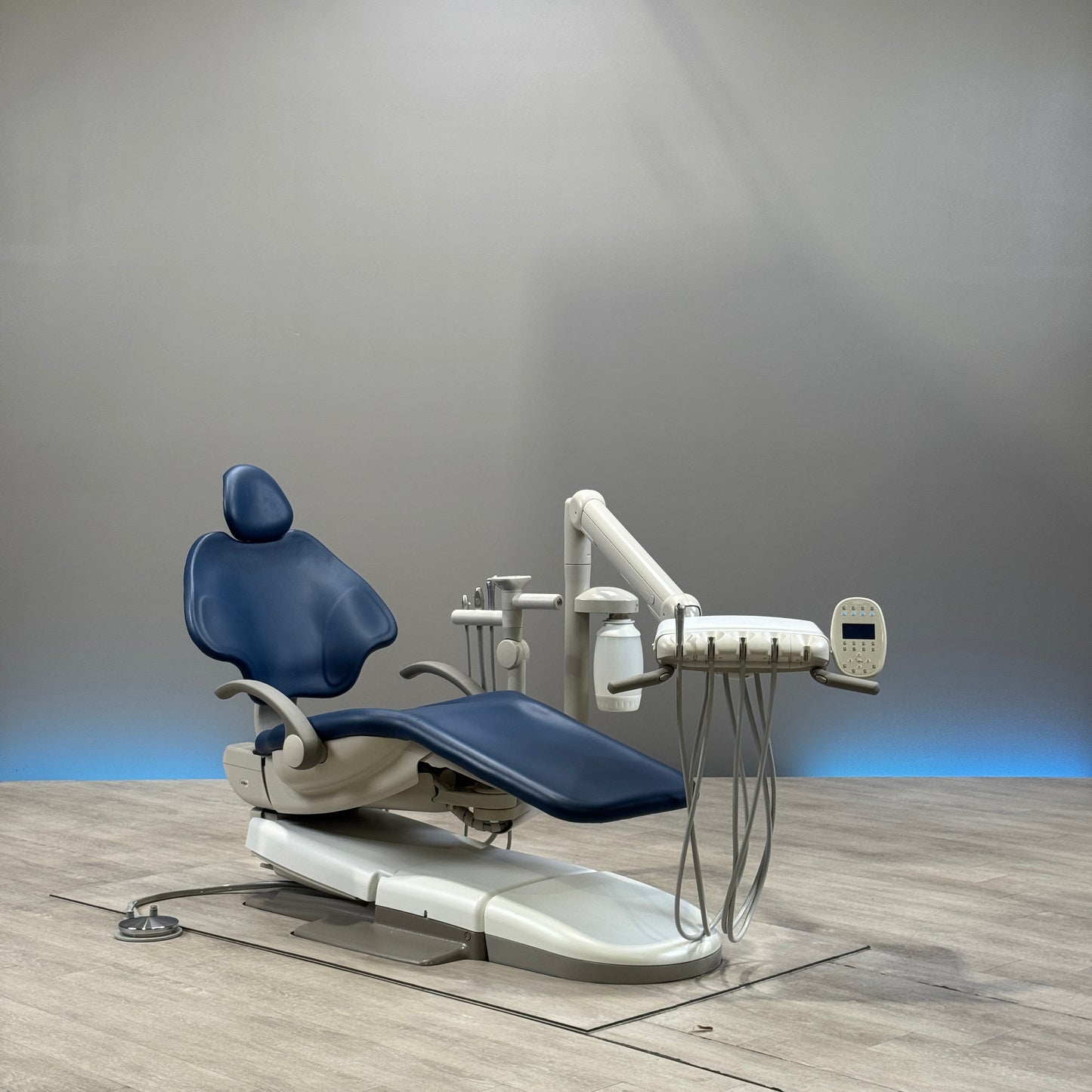 A‑dec 511R/532R Dental Chair Package