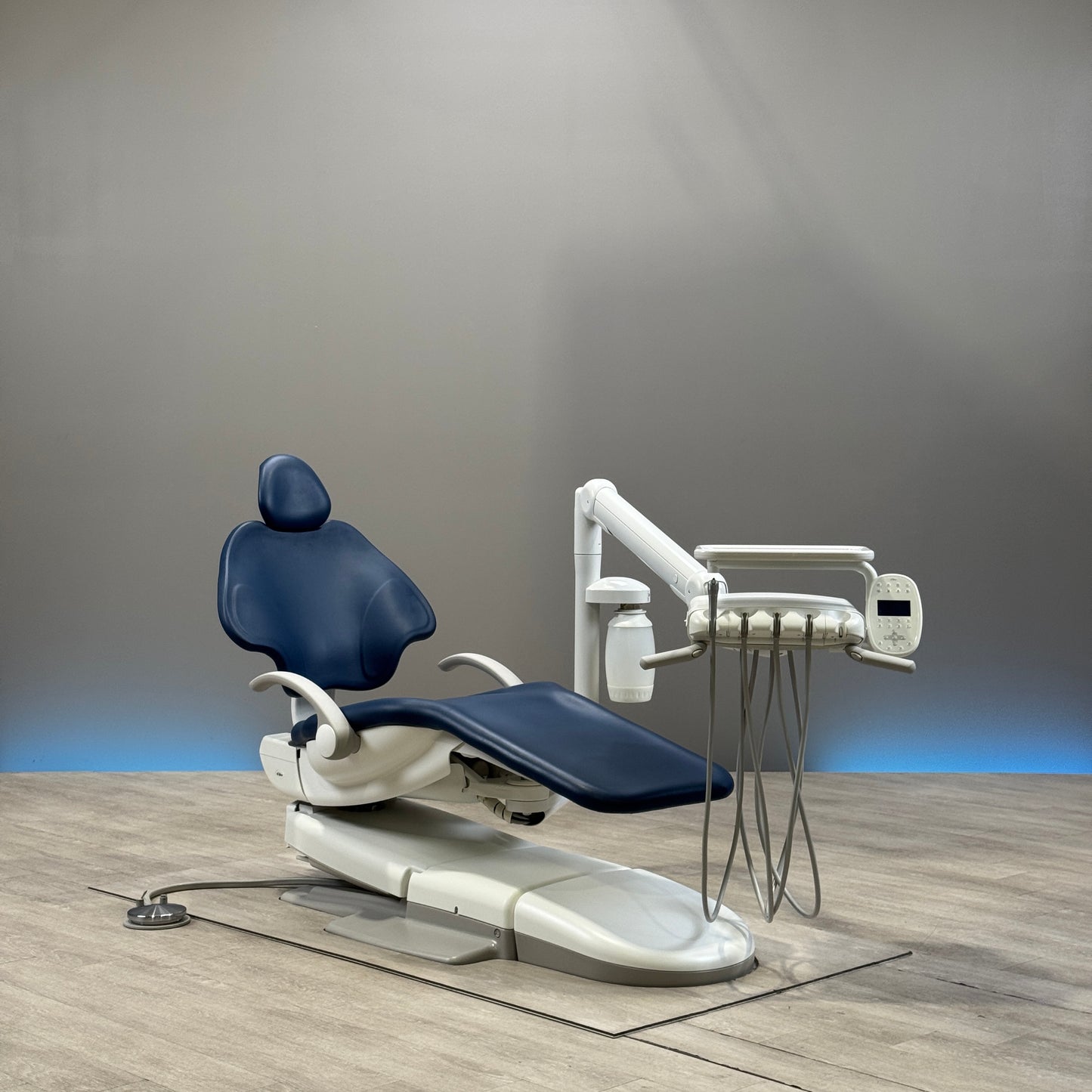 A‑dec 511R/532R Dental Chair Package